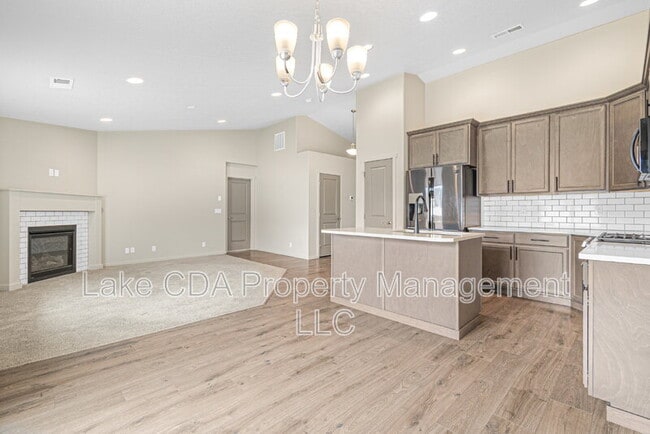property at 3995 W Belgrave Wy