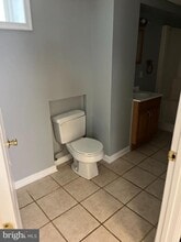 1300 North Ave in Arbutus, MD - Building Photo - Building Photo
