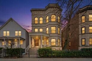 4537 N Greenview Ave in Chicago, IL - Building Photo