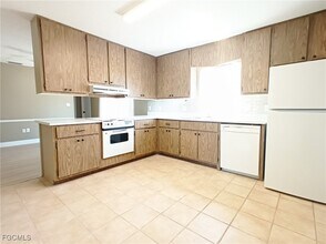 1848 Winkler Ave in Ft. Myers, FL - Building Photo - Building Photo