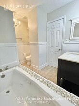 1819 Duffield Ln in Alexandria, VA - Building Photo - Building Photo