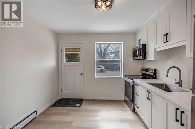 property at 1887 Wavell St