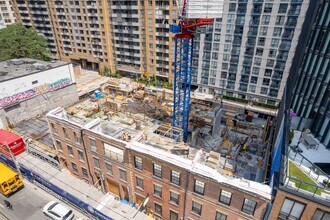 199 Church St in Toronto, ON - Building Photo - Building Photo
