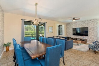 1416 Moon Valley Dr in Four Corners, FL - Building Photo - Building Photo