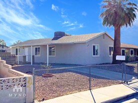 5494 Northridge Ln in Las Vegas, NV - Building Photo