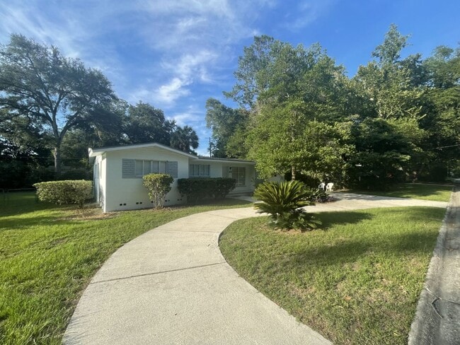 3456 NW 7th Ave in Gainesville, FL - Building Photo - Building Photo