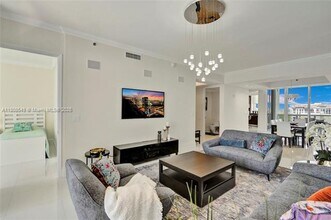 16001 Collins Ave in Sunny Isles Beach, FL - Building Photo - Building Photo