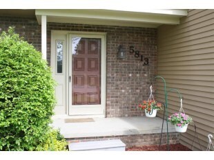 5813 Rothbury Ct in Ypsilanti, MI - Building Photo - Building Photo