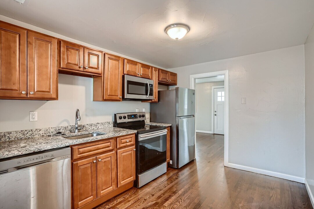 4089 S. Clarkson Street in Englewood, CO - Building Photo