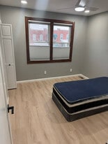 514 S Longwood St in Baltimore, MD - Building Photo