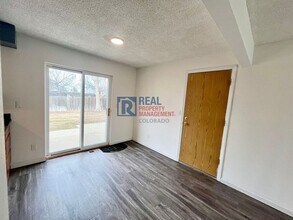 16921 E Stanford Ave in Aurora, CO - Building Photo - Building Photo