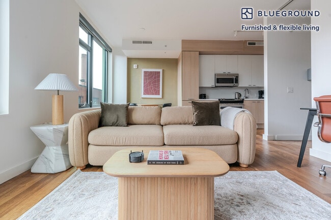 1212 4th St SE in Washington, DC - Foto de edificio - Building Photo