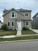 19242 Telbir Ave in Rocky River, OH - Building Photo