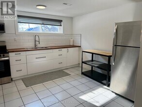 81 Post Rd in Brampton, ON - Building Photo - Building Photo