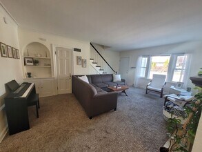 227-227 Summit Ave in Eau Claire, WI - Building Photo - Building Photo