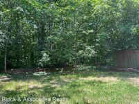 301 Glencoe Dr photo'