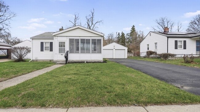 property at 1065 E Cross St