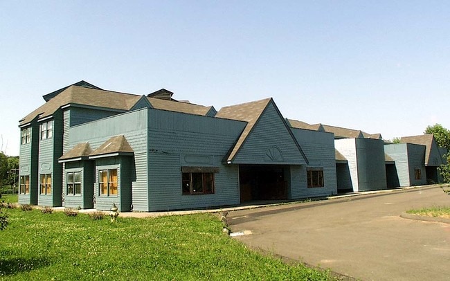 Hemingway Center in New Haven, CT - Building Photo - Building Photo