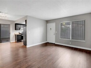 4339 Spencer St in Las Vegas, NV - Building Photo - Building Photo