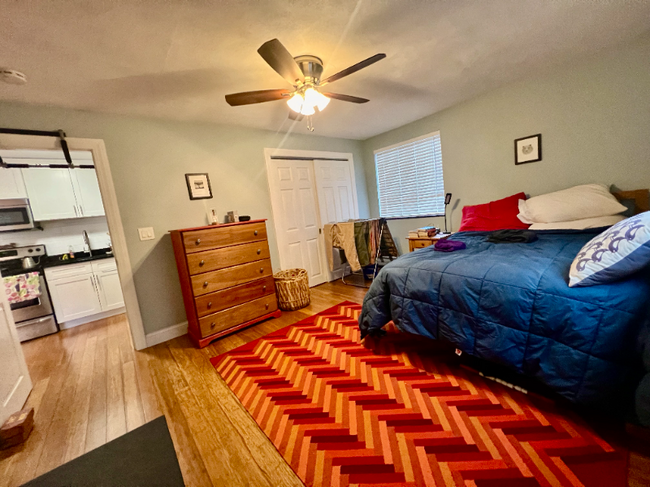 property at 6 Blair Pl