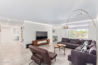 5129 E Presidio Rd in Scottsdale, AZ - Building Photo - Building Photo