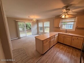 19 Lyford Ct in Toms River, NJ - Building Photo - Building Photo