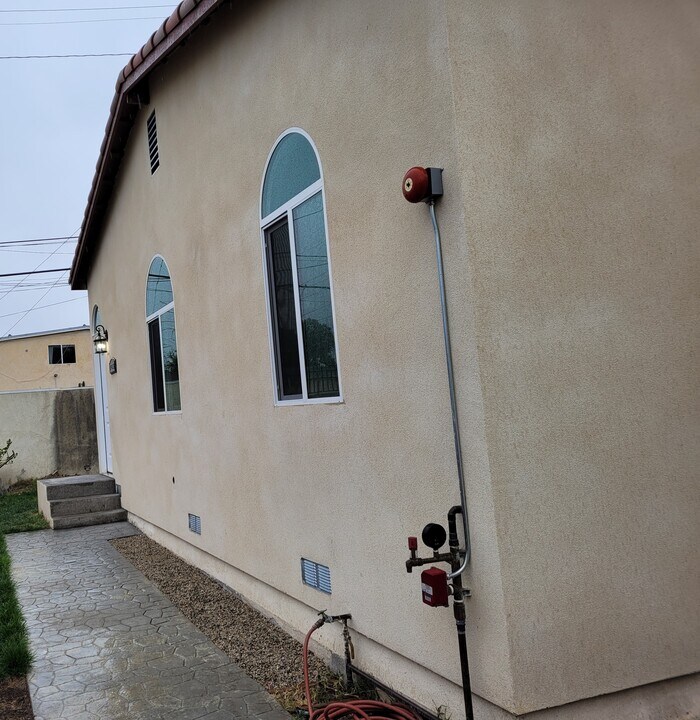 8983 State St, Unit B in South Gate, CA - Building Photo