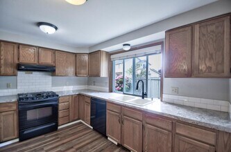 6120 60th Ct SE in Lacey, WA - Building Photo - Building Photo