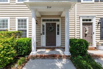 264 Feldspar St in Virginia Beach, VA - Building Photo - Building Photo