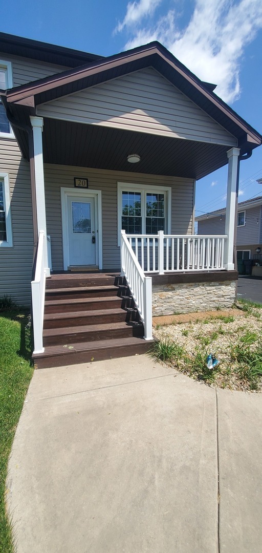 20 W Edward St in Lombard, IL - Building Photo - Building Photo