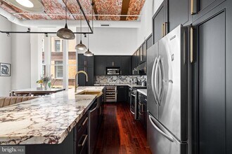 421 Chestnut St in Philadelphia, PA - Foto de edificio - Building Photo