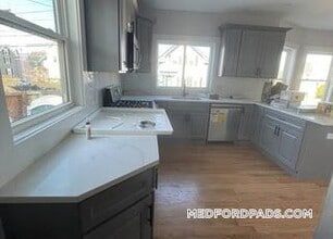 44 George St in Medford, MA - Building Photo - Building Photo