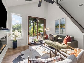 2104 Almand Dr in Bentonville, AR - Building Photo