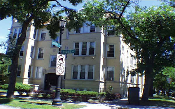 127-129 Ridge Ave in Evanston, IL - Building Photo - Building Photo