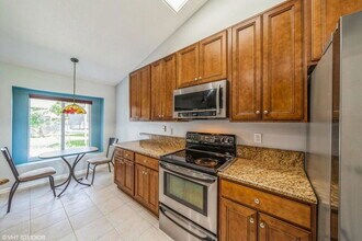 5493 NW Evanston Ave in Port St. Lucie, FL - Building Photo - Building Photo