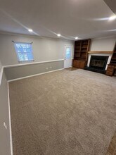 6553 New Market Way in Raleigh, NC - Building Photo - Building Photo