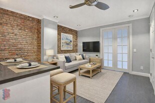 521 E 5th St, Unit 3B in New York, NY - Building Photo