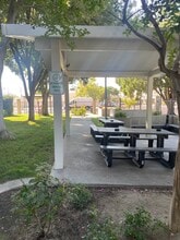 Fresno Silvercrest in Fresno, CA - Foto de edificio - Building Photo