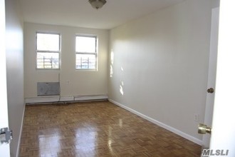 24 Suydam Pl in Brooklyn, NY - Building Photo - Building Photo