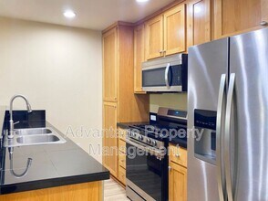 6298 SW Grand Oaks Dr in Corvallis, OR - Building Photo - Building Photo