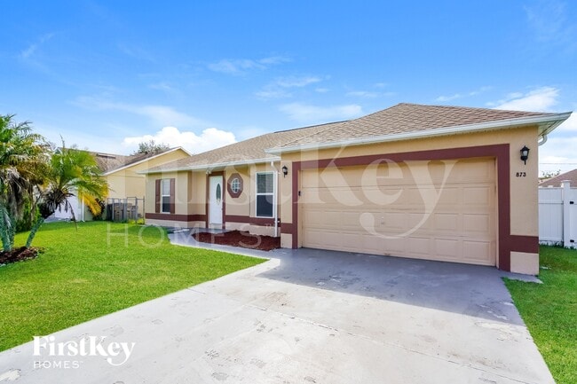 873 Jarnac Dr, Unit 2 in Kissimmee, FL - Building Photo - Building Photo