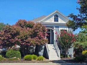 1542 Main St in Napa, CA - Building Photo - Building Photo