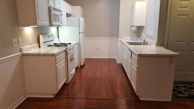 20000 Plum Canyon Rd in Santa Clarita, CA - Building Photo - Building Photo