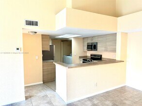 9244 W Atlantic Blvd in Coral Springs, FL - Building Photo - Building Photo