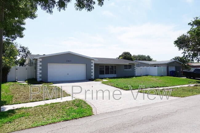2021 NW 86th Ave in Pembroke Pines, FL - Building Photo - Building Photo