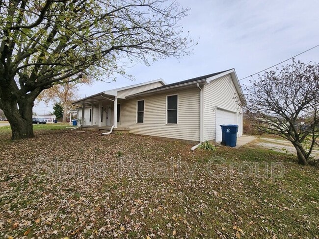 property at 3026 S 8th St
