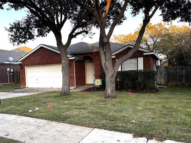 3913 Chimney Rock Dr in Denton, TX - Building Photo