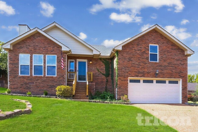 190 Breakwater Dr in Hendersonville, TN - Building Photo - Building Photo