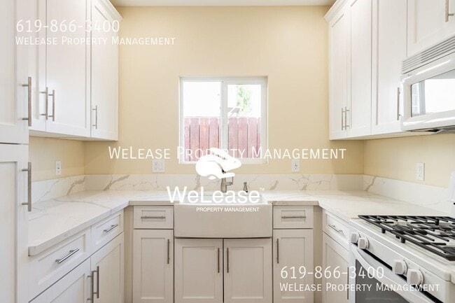 2123 Ocean View Blvd in San Diego, CA - Building Photo - Building Photo