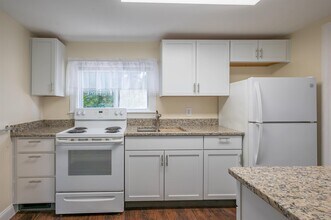 177 Chestnut St in Nashua, NH - Building Photo - Building Photo